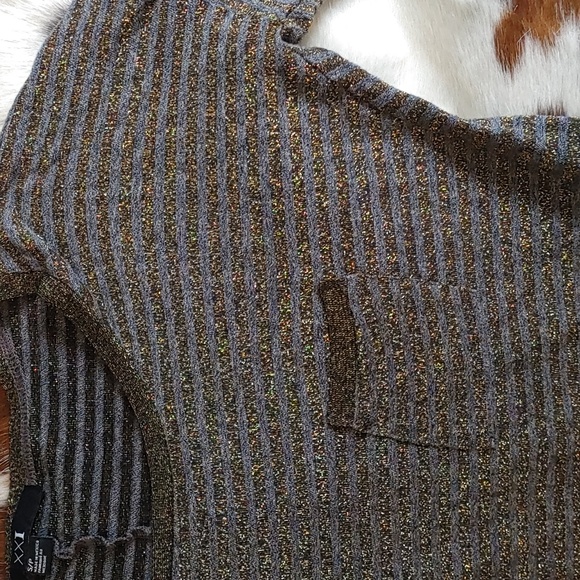 XX1 Top Sz Small - Picture 2 of 3